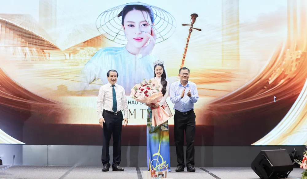 Ảnh chụp Màn hình 2025-03-08 lúc 22.23.05.png