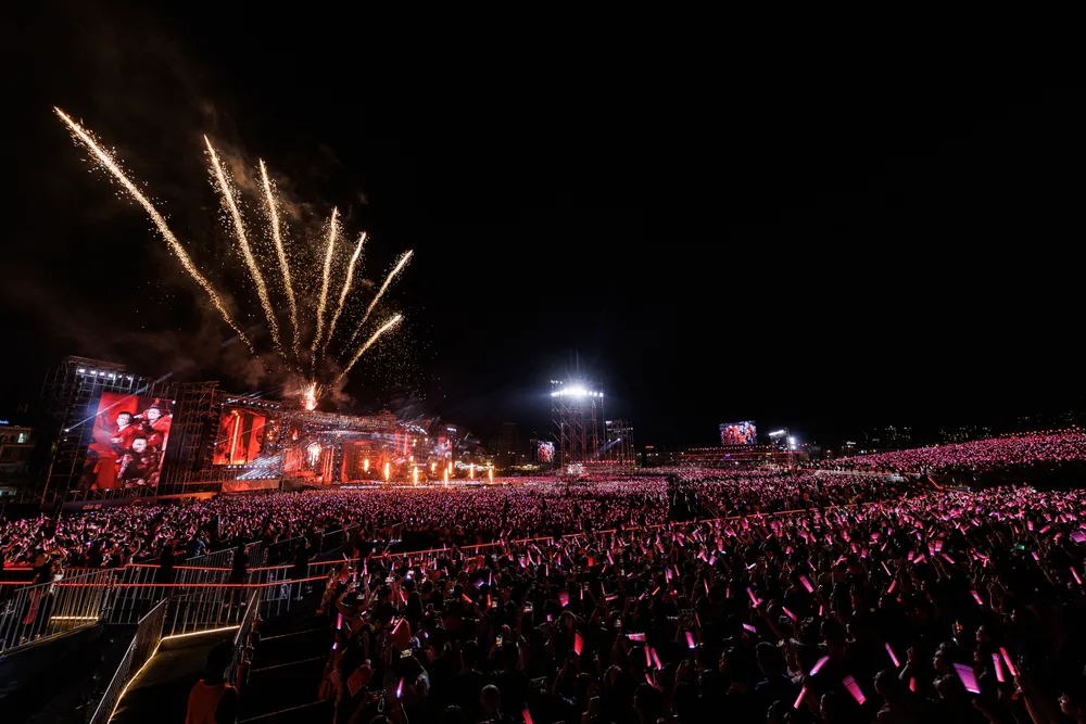 Dá»± Ã¡n Anh Trai VÆ°á»£t NgÃ n ChÃ´ng Gai Concert Movie gÃ¢y chÃº Ã½-2.JPG