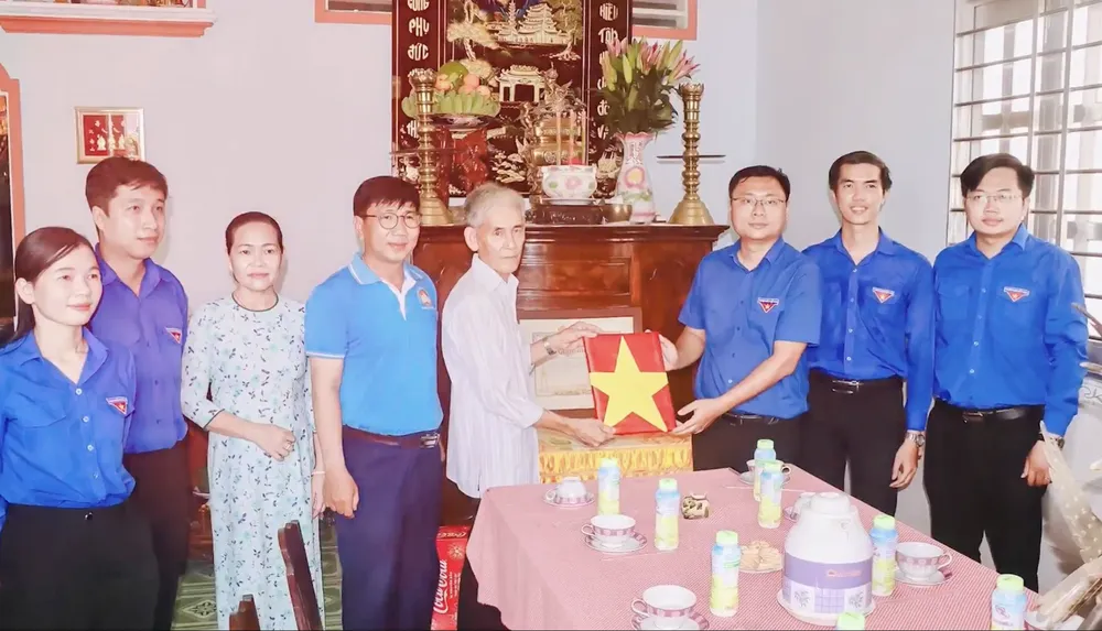 Ảnh chụp Màn hình 2025-04-28 lúc 21.56.44 1.png