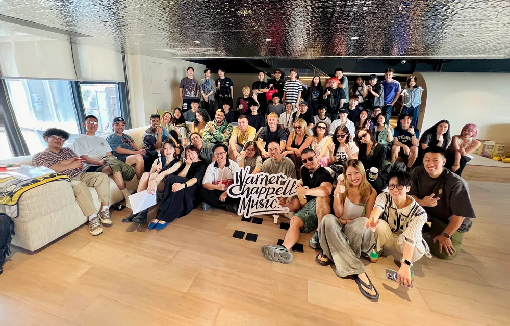  DTAP cÃ¹ng nhiá»u nghá» sÄ©.png