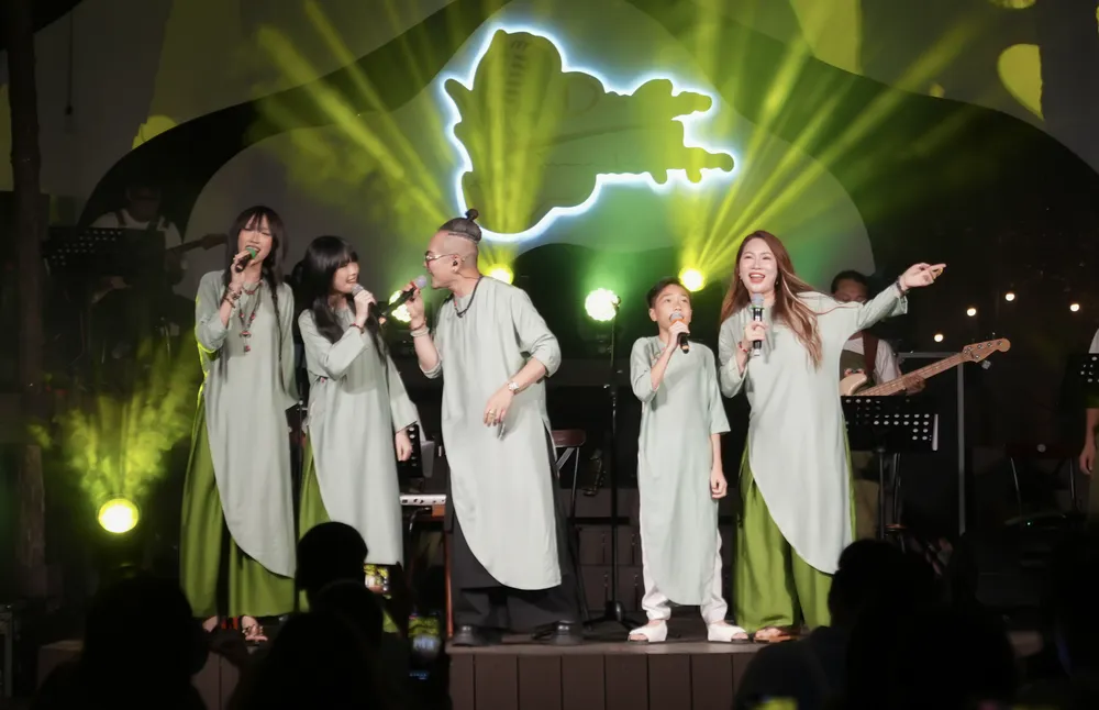 Ảnh chụp Màn hình 2025-12-12 lúc 14.20.06.png