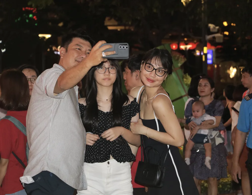 Ảnh chụp Màn hình 2026-02-16 lúc 23.13.00.png