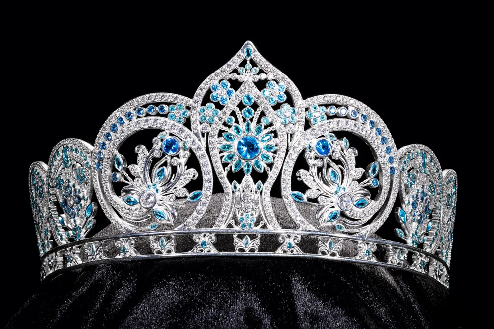 TIARA 2 FRONT.jpeg