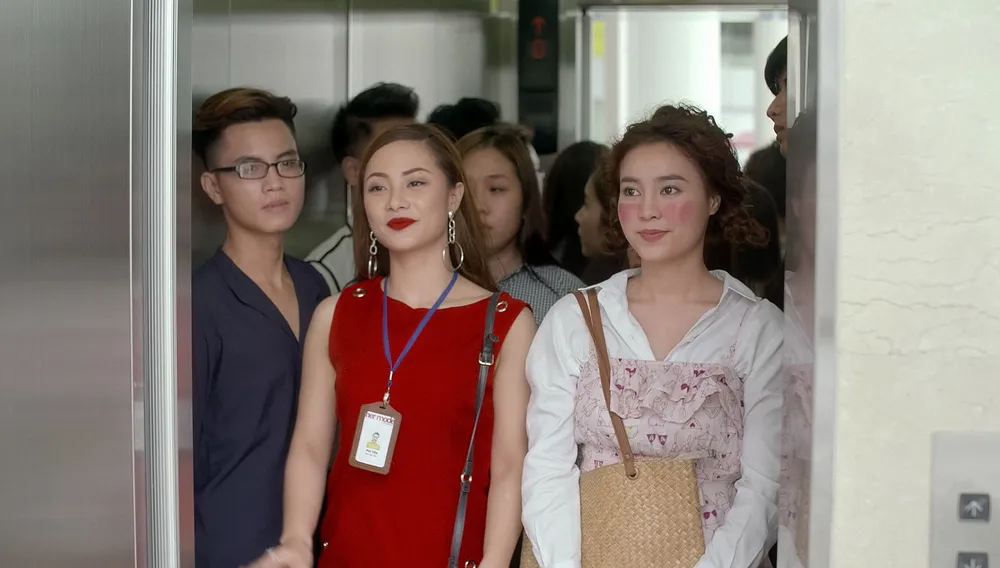 Khán giả cười không ngớt trước vẻ “hậu đậu” của An Chi trong Mối tình đầu của tôi ảnh 5