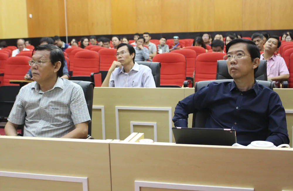 Chuyển đổi số trong truyền thông: Thách thức và cơ hội ảnh 1