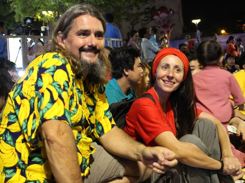 Chiêm ngưỡng màn bắn pháo hoa rực rỡ mừng năm mới Canh Tý 2020 tại TPHCM ảnh 16