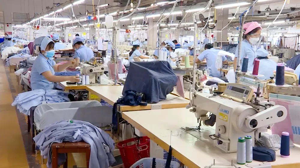 2022_12_16_Doanh nghiep can doi thuong Tet cho nguoi lao dong.00_00_09_00.Still001.jpg