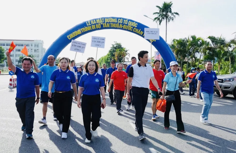 747028d4d102505c0913.jpg