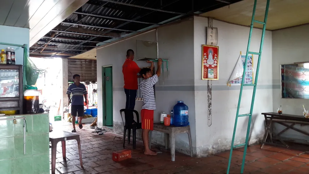 Hậu Giang: Sạt lở cuốn trôi nhà dân ảnh 2