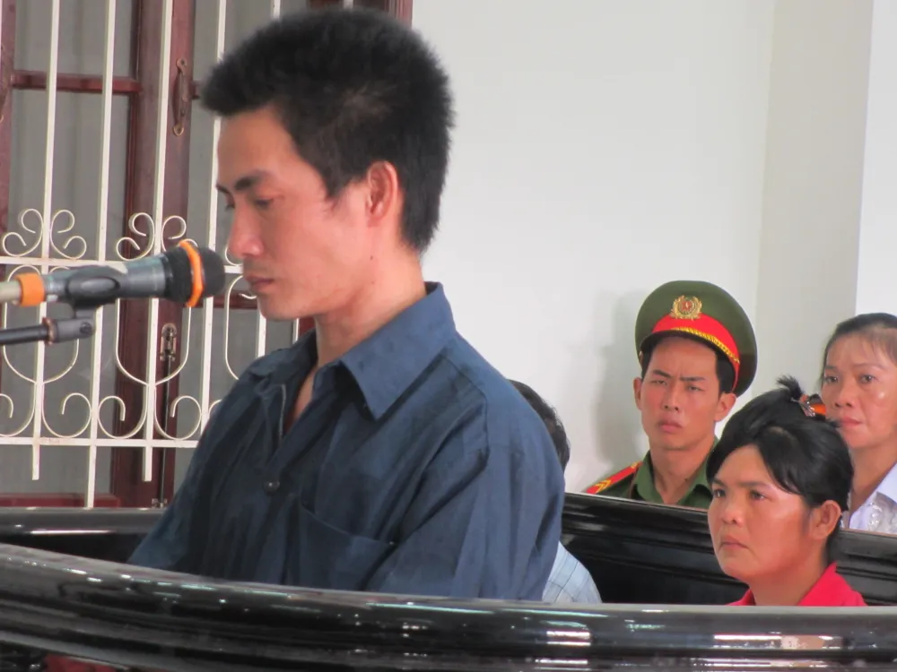 Lãnh án tù chung thân vì hiếp dâm con gái ruột ảnh 1