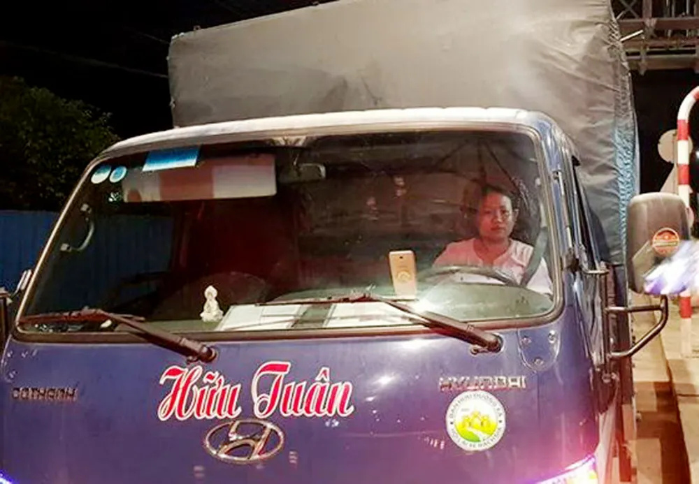 Nhiều tài xế phản ứng Trạm BOT T2  thu phí chưa hợp lý  đối với xe đi từ An Giang qua Kiên Giang theo Quốc lộ 80