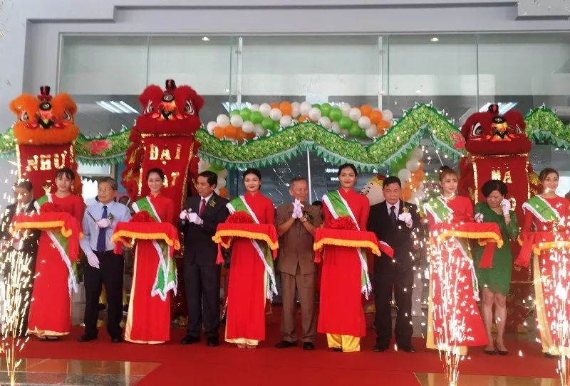 Khánh thành Trung tâm Thương mại hội nghị tiêu chuẩn quốc tế tại Bến Tre ảnh 1