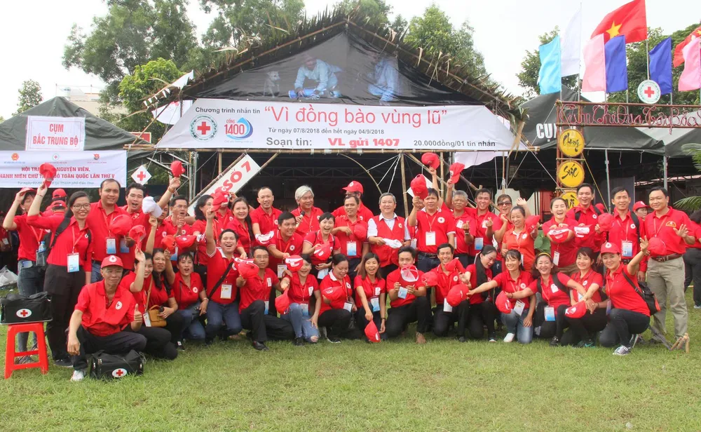 Khai mạc Hội trại Tình nguyện viên, thanh niên Chữ thập đỏ toàn quốc ảnh 3