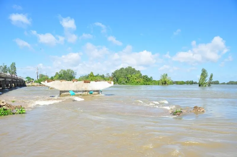 An Giang xả 2 đập Trà Sư và Tha La ở vùng lũ đầu nguồn ảnh 3