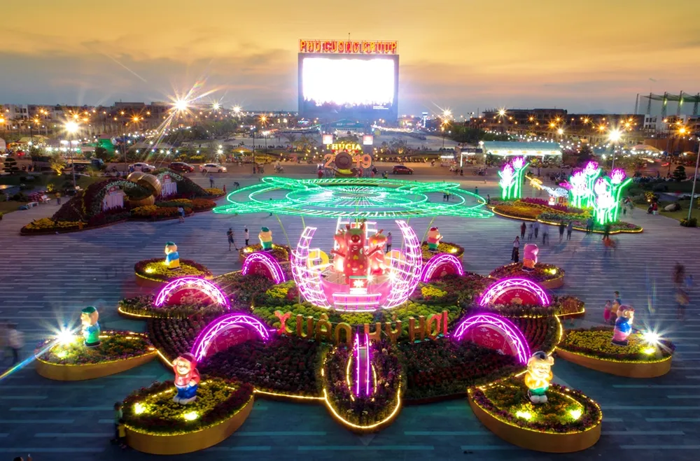 ĐBSCL: Các khu du lịch tấp nập khách vui xuân  ảnh 2