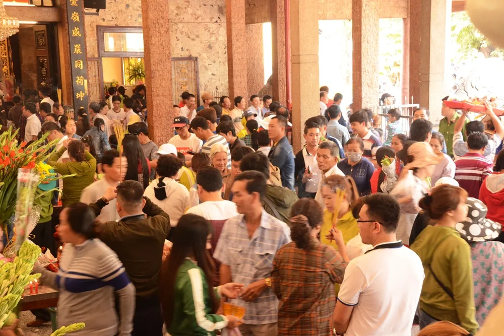 ĐBSCL: Các khu du lịch tấp nập khách vui xuân  ảnh 4