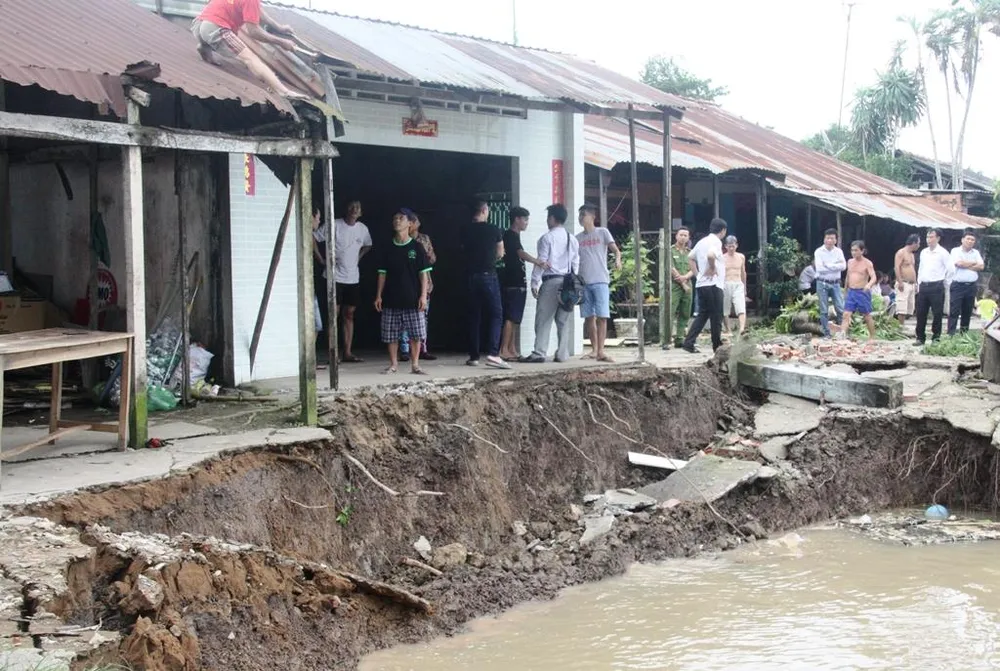7 tháng đầu năm 2019, Cần Thơ có 17 đợt lốc xoáy, 21 điểm sạt lở ảnh 2