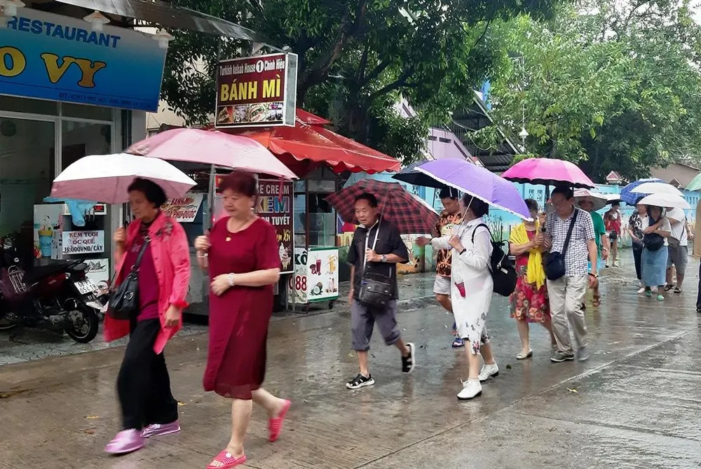 Đảo ngọc Phú Quốc “chìm” trong… biển nước ảnh 7