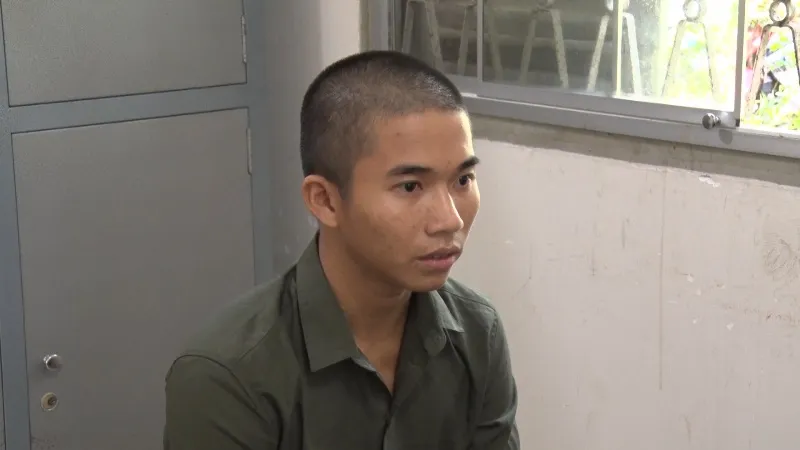 Vác dao xông vào nhà dân cướp tài sản ảnh 1