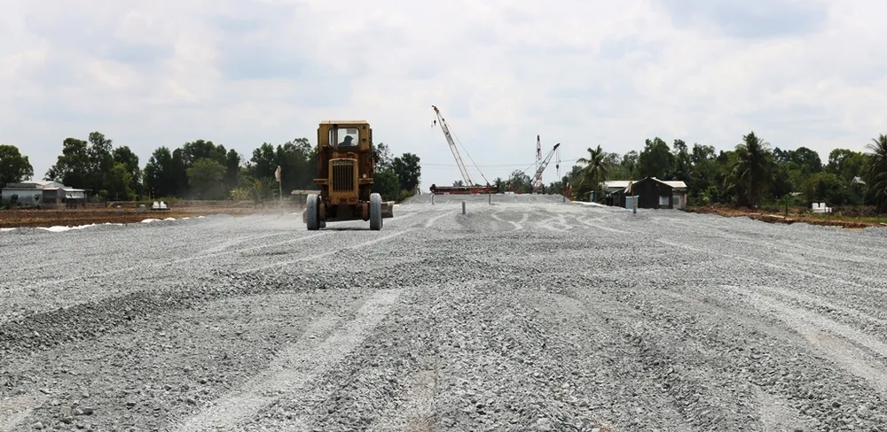 Cao tốc Trung Lương – Mỹ Thuận hoàn thành hơn 40% khối lượng  ảnh 1