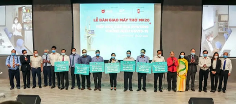 Tiếp nhận 50 máy thở trị giá 12 tỷ đồng, phục vụ điều trị Covid-19 ảnh 1