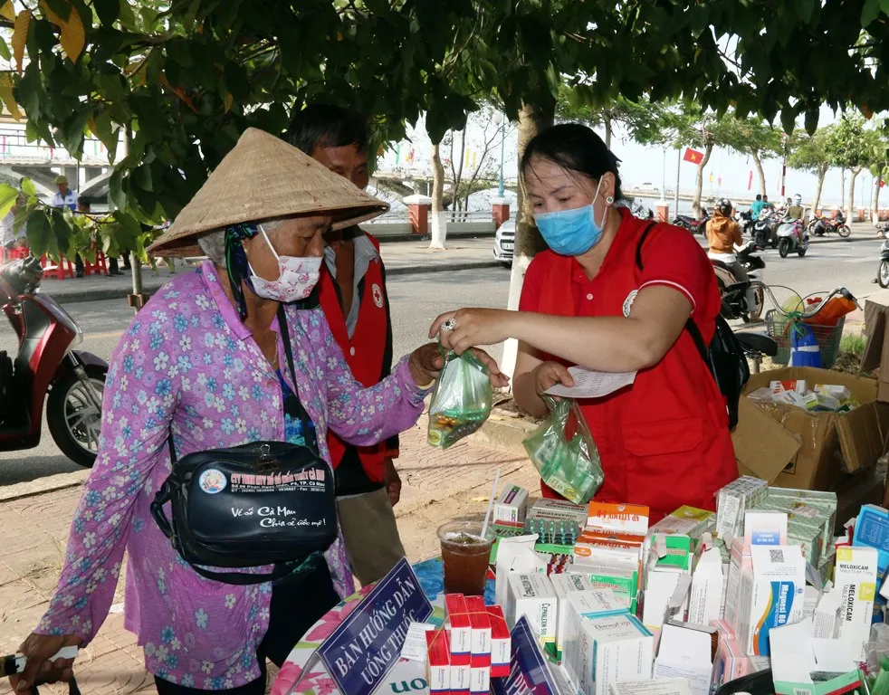 Chợ tết nhân đạo Tân Sửu năm 2021 ở Kiên Giang  ảnh 2