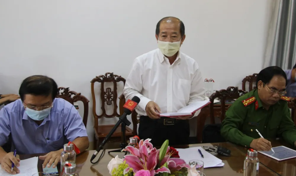 Xông vào trường bắt học sinh chở đi đánh đập dã man: Điều tra, làm rõ 2 vụ hành hung  ảnh 2