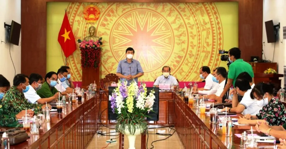 Đồng Tháp họp khẩn sau khi phát hiện thêm ca dương tính SARS-CoV-2 ảnh 1