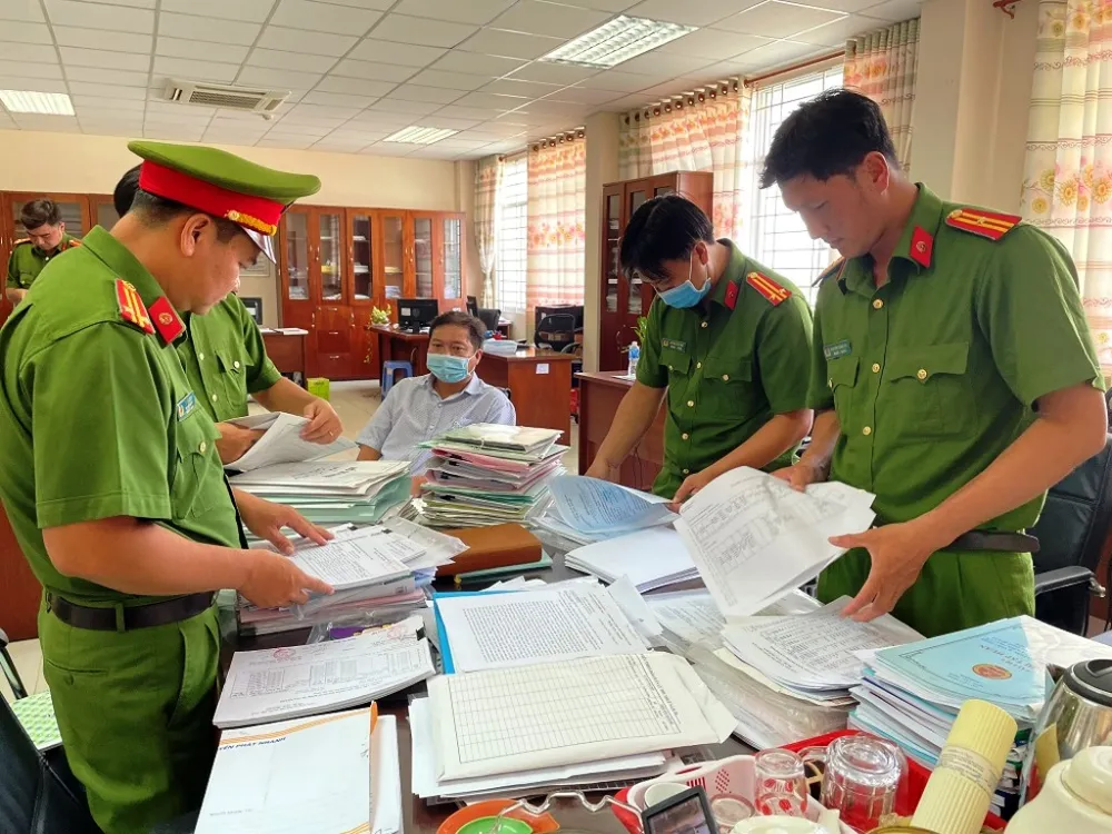 An Giang: Khởi tố 10 đối tượng mua bán trái phép hóa đơn và trốn thuế   ảnh 1