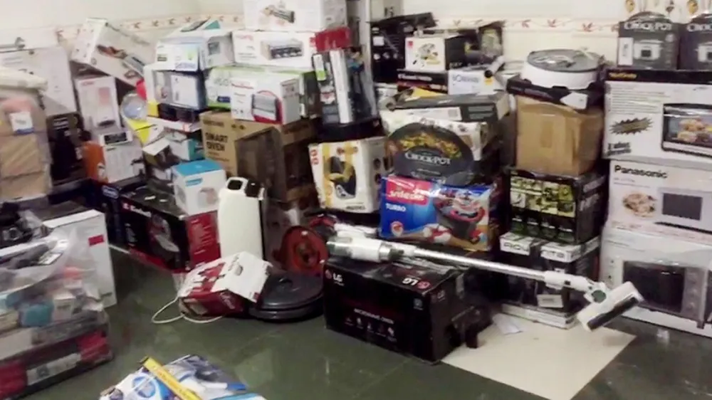 Điều tra kho hàng không hóa đơn là nhà ở của cán bộ biên phòng An Giang ảnh 1