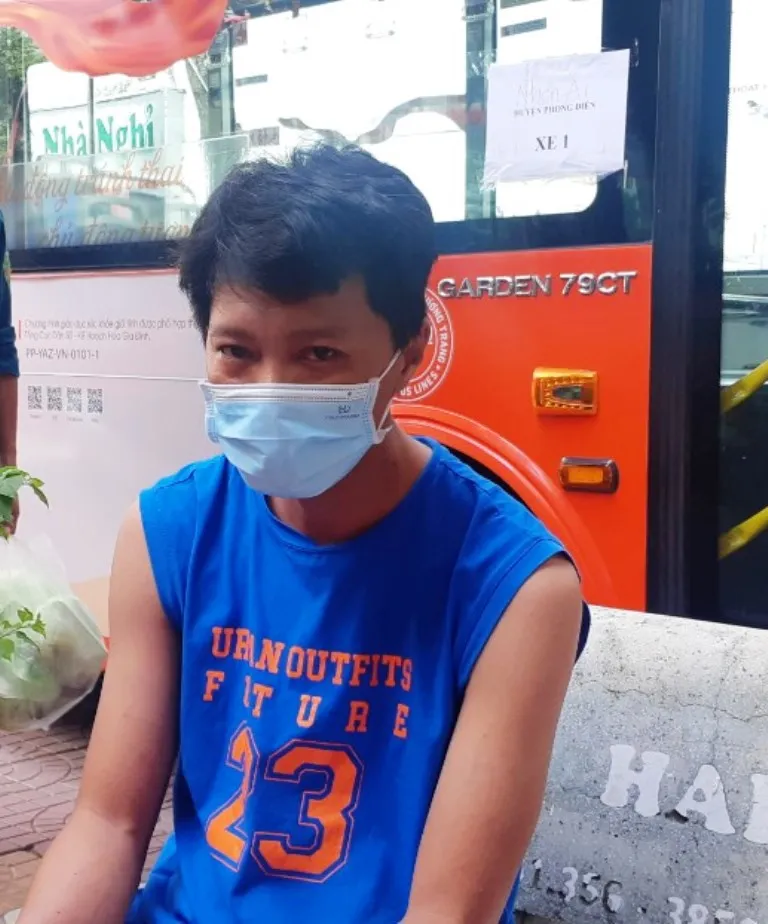 Một người dân ở Cần Thơ dành hết khách sạn 4 tầng làm nơi ở miễn phí cho lực lượng chống dịch ảnh 3