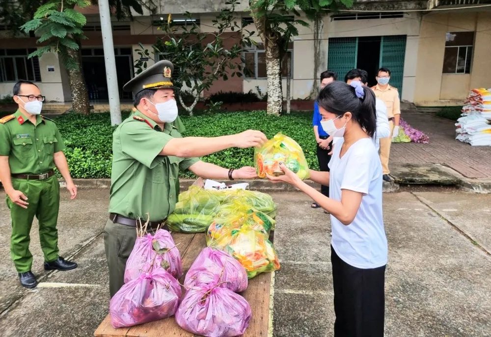 An Giang, Cà Mau và một số địa phương ở Kiên Giang, Long An áp dụng giãn cách xã hội theo Chỉ thị 15 từ ngày 7-9 ảnh 1