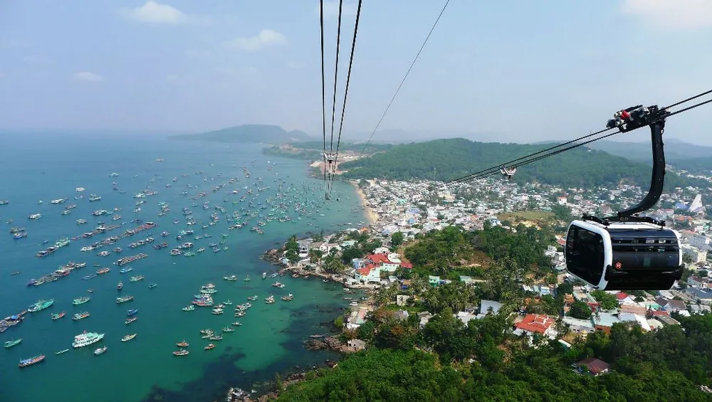 Hôm nay 29-10, TP Phú Quốc hoàn thành tiêm vaccine mũi 2 cho 100% người từ 18 tuổi trở lên ảnh 2