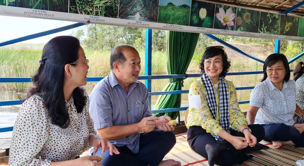 TPHCM và Đồng Tháp liên kết phát triển du lịch trong điều kiện “bình thường mới“ ảnh 3