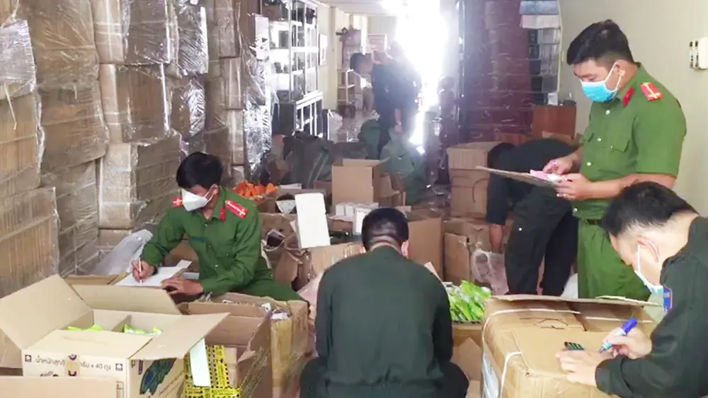 Phát hiện trên 16.400 sản phẩm không rõ nguồn gốc ảnh 1