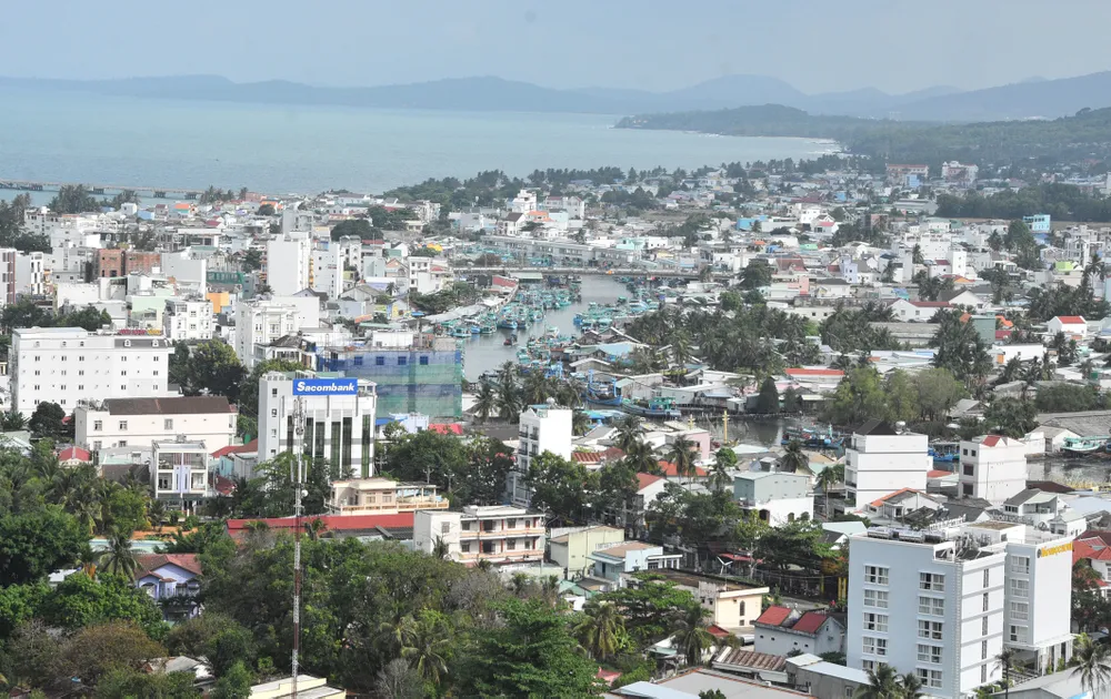 Đề xuất cơ chế riêng để phát huy hết tiềm năng, lợi thế đảo Phú Quốc ảnh 1