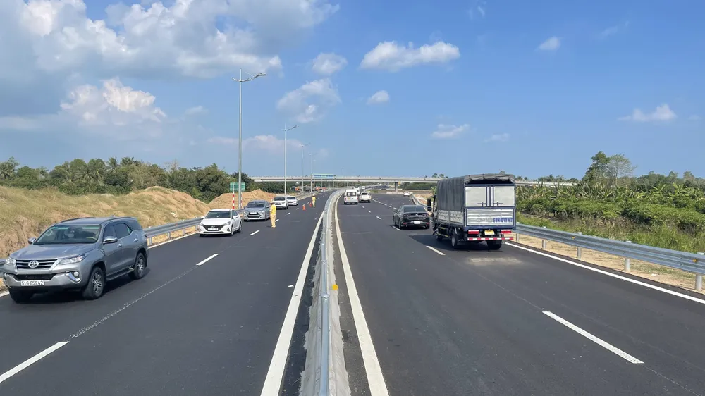Sau ngày 10-2, cao tốc Trung Lương – Mỹ Thuận tạm ngừng lưu thông ảnh 1