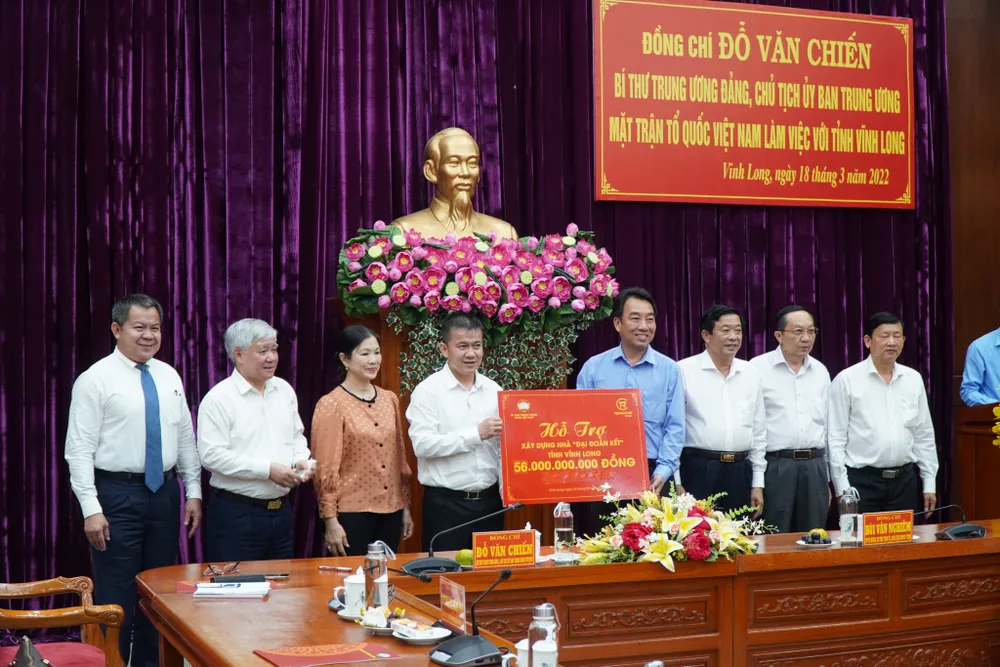 Hỗ trợ 1.600 căn nhà đại đoàn kết ở Vĩnh Long ảnh 1