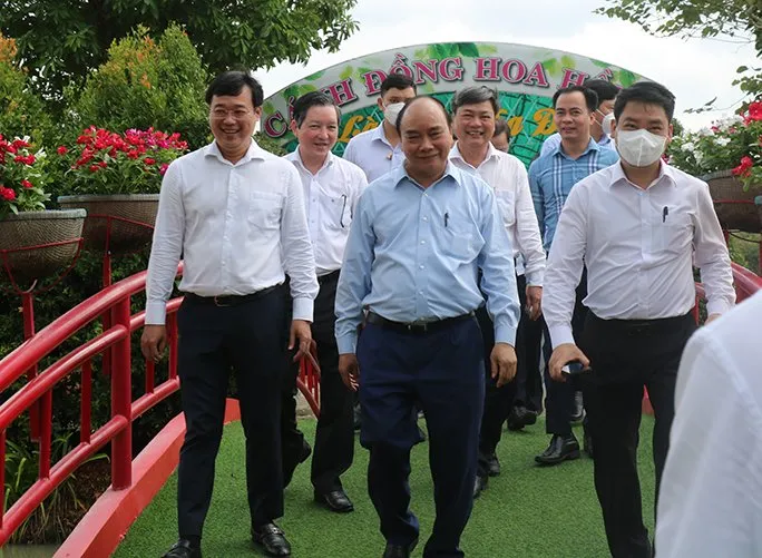 Chủ tịch nước Nguyễn Xuân Phúc khen ngợi mô hình Hội quán ở Đồng Tháp ảnh 1