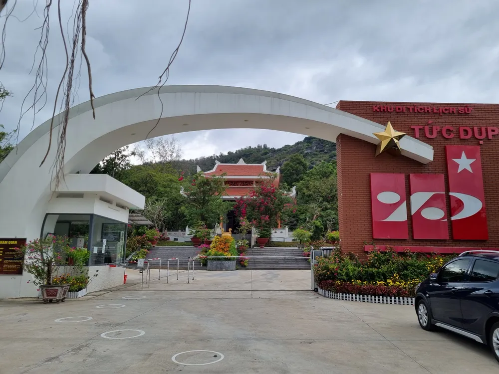 Không được tự ý thay đổi hiện trạng Di tích Đồi Tức Dụp ở An Giang ảnh 1