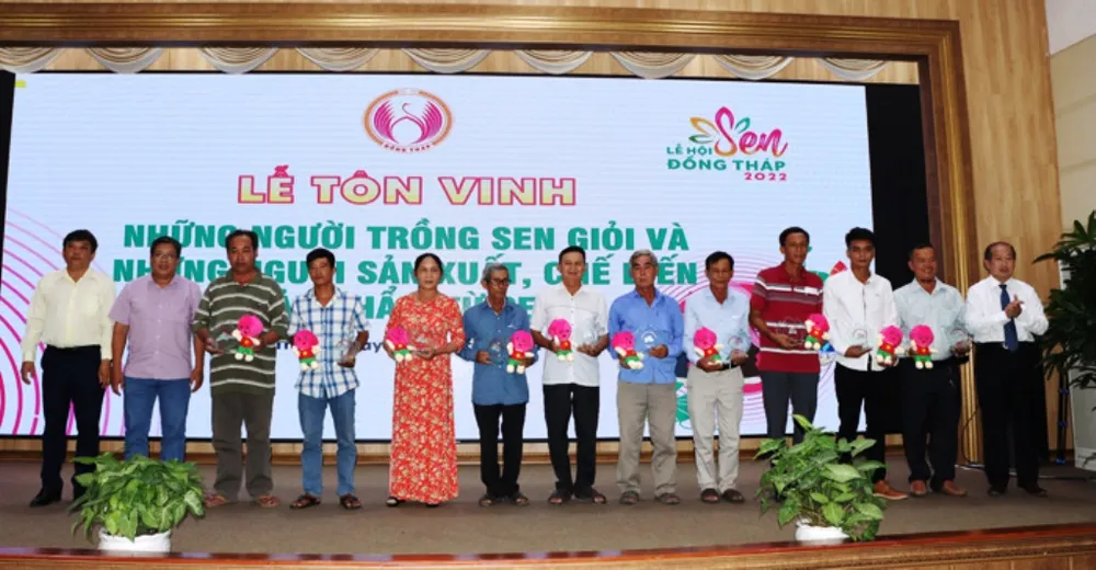 Đồng Tháp liên kết nâng cao chuỗi giá trị cây sen ảnh 4