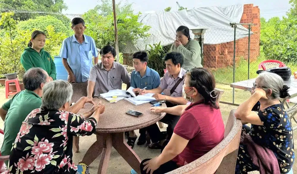 tan khanh1.jpg
