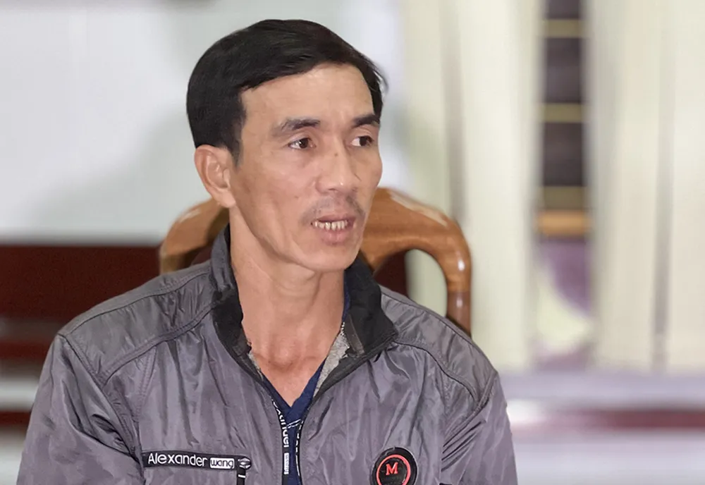 Nghi phạm Nguyễn Hùng Cường tại cơ quan điều tra. Ảnh: T. TẦM Nghi phạm Nguyễn Hùng Cường tại cơ quan điều tra. Ảnh: T. TẦM