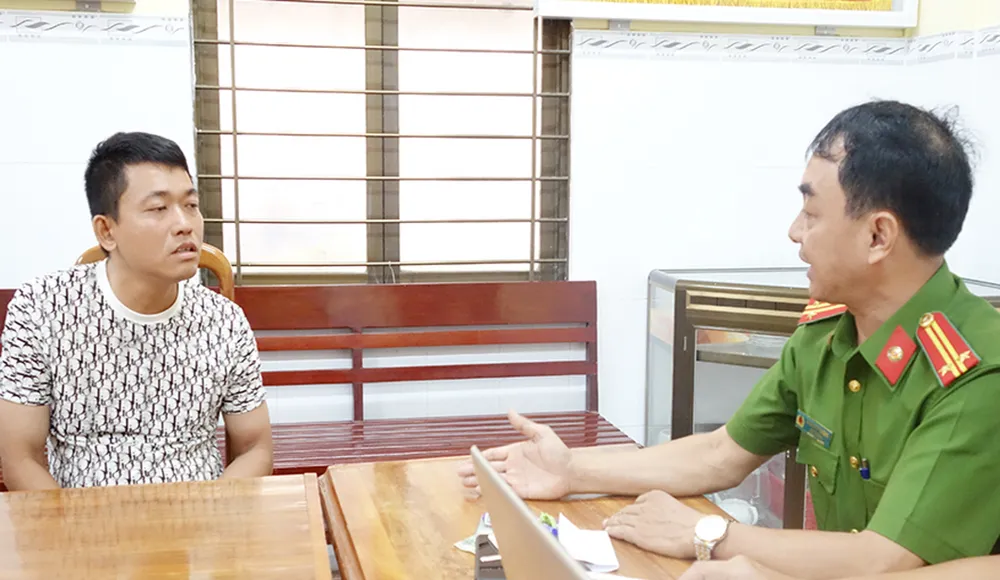 Nghi phạm Huỳnh Hồng Hải tại cơ quan công an. Ảnh: CTV Nghi phạm Huỳnh Hồng Hải tại cơ quan công an. Ảnh: CTV