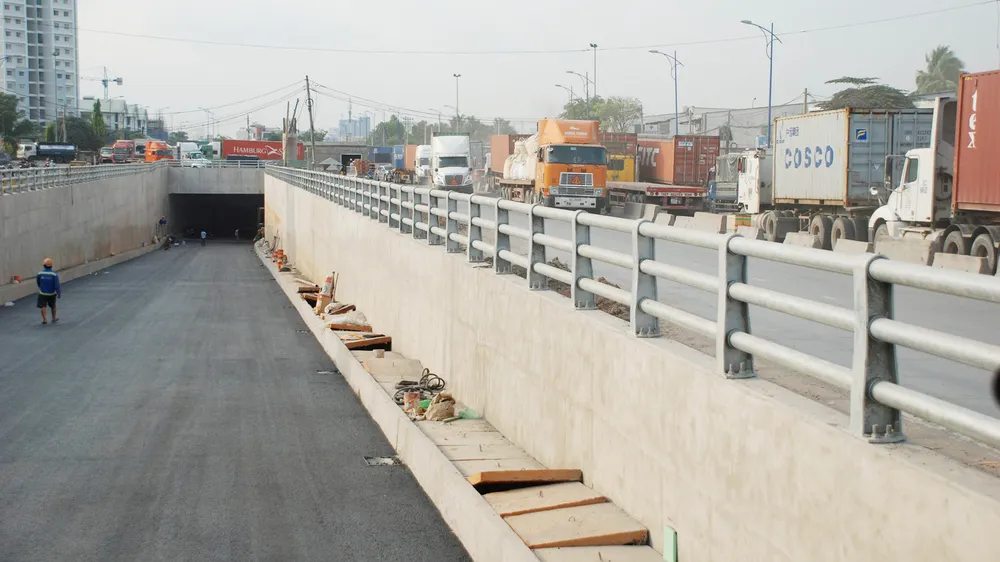 Chiều 31-1, hầm chui nút giao Mỹ Thủy được thông xe, góp phân giảm ùn tắc giao thông đường vào cảng Cát Lái