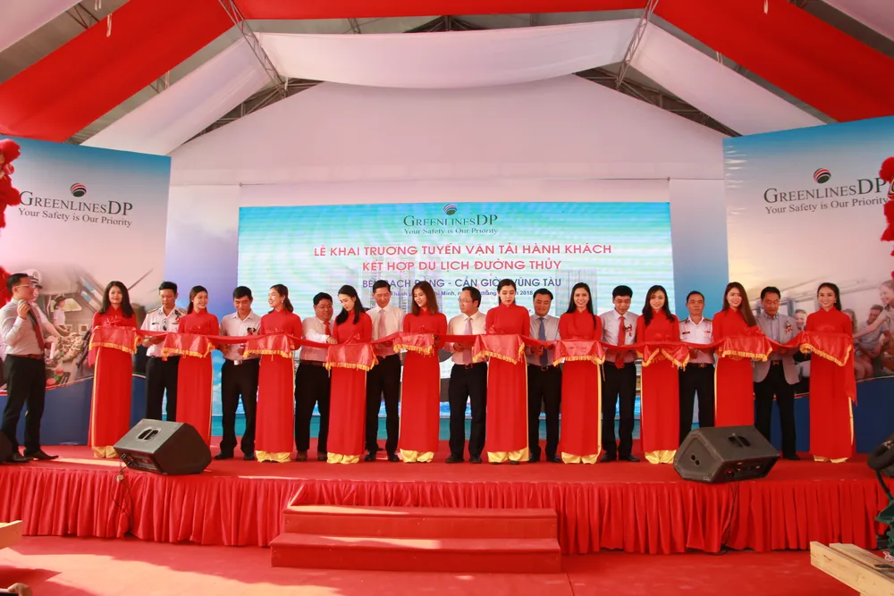 Đưa vào hoạt động tuyến tàu cao tốc du lịch bến Bạch Đằng - Cần Giờ - Vũng Tàu  ảnh 1