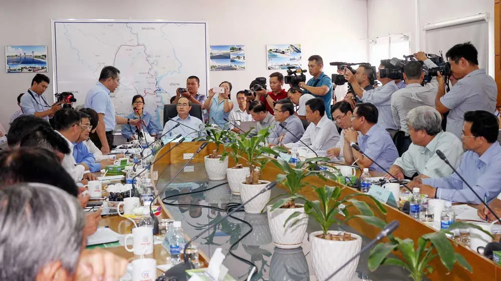 Dự án chống ngập 10 ngàn tỷ sẽ hoàn thành trong năm nếu toàn bộ mặt bằng được bàn giao trong tháng 5 ảnh 1