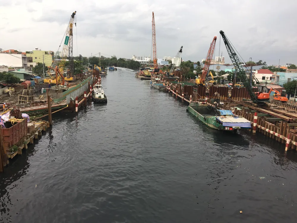 Dự án chống ngập gần 10 ngàn tỷ đồng: Sẽ cưỡng chế những hộ cố tình không bàn giao mặt bằng thi công ảnh 1