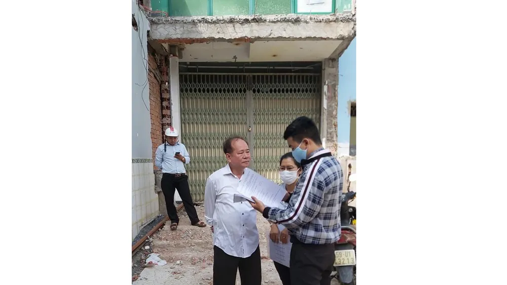 Người dân bàn giao mặt bằng để xây dựng tuyến metro