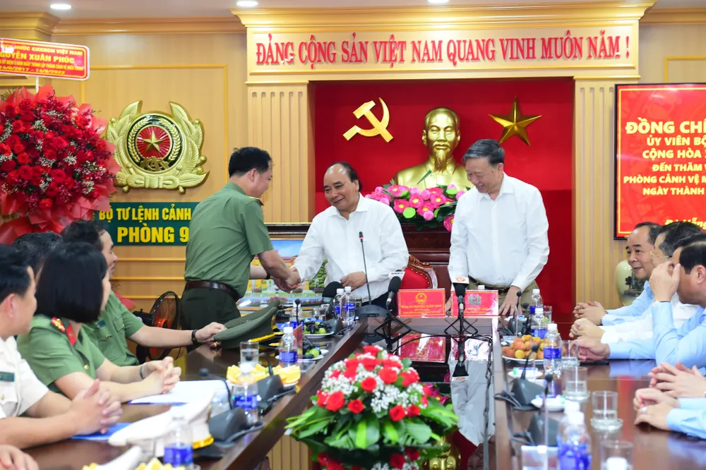 Phòng Cảnh vệ miền Trung được Thủ tướng Chính phủ tặng bằng khen  ảnh 6